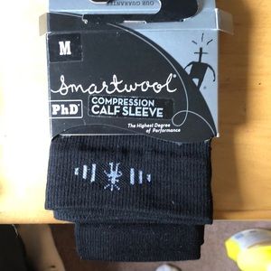 Brand new Smartwool calf compression sleeve
